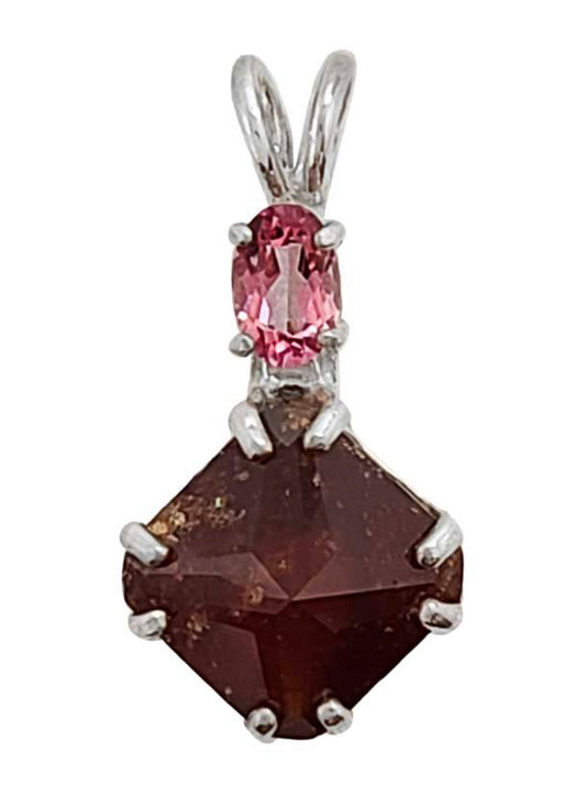 HESSONITE GARNET MINI MAGICIAN STONE™ WITH OVAL CUT PINK TOPAZ